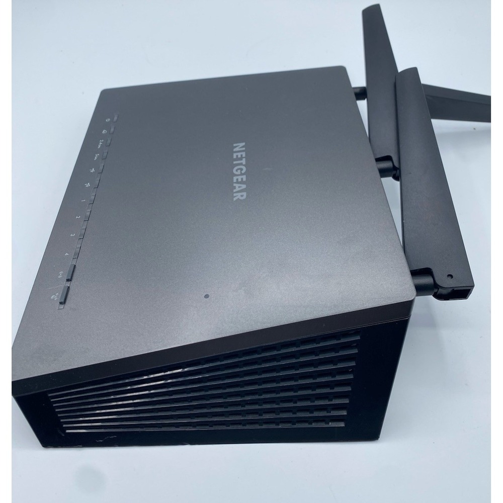 NETGEAR Nighthawk R7000 AC1900 Smart Wi-Fi Wireless Router -‎ Unit Only - Picture 3 of 7